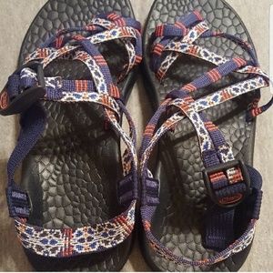 Women's Chaco strappy sandals size 8